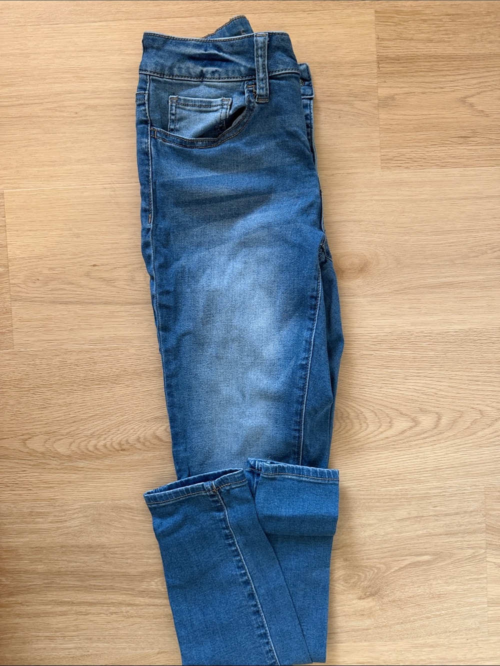 Authentic American Heritage Women’s Skinny Jeans in Blue Wash